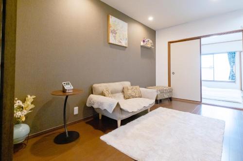 Higashinari Villa | 逸泊居