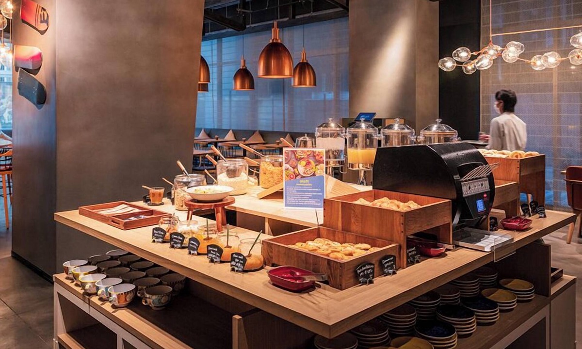Shinchi Hotel | Aloft by Marriott Osaka Dojima