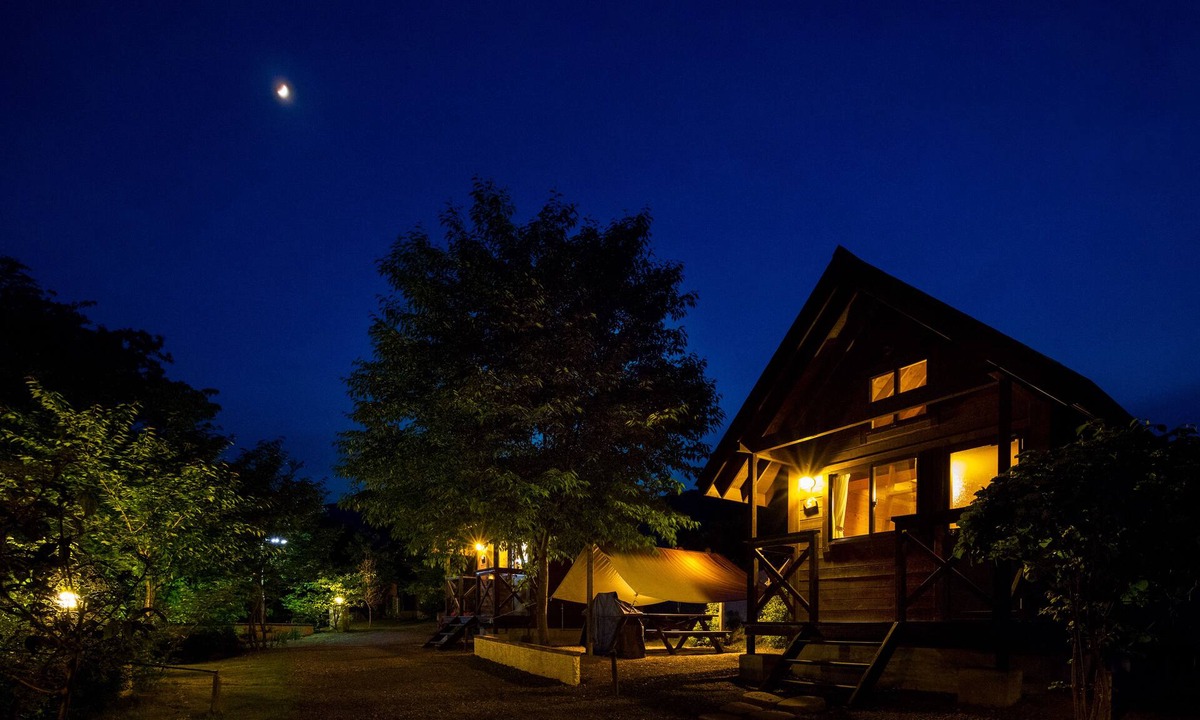 Minakami RV Rental | Asian Resort Camp Tapa