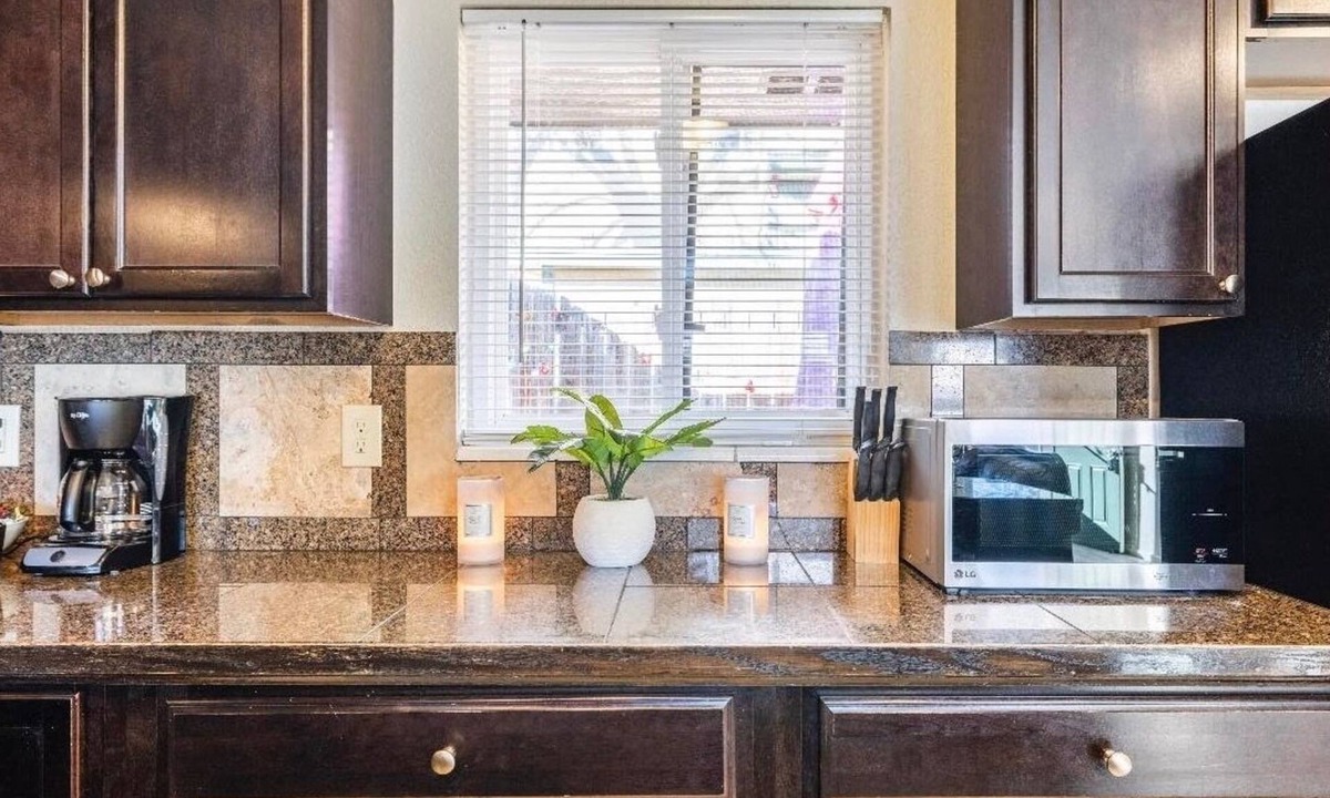 Berkley House | Awesome Denver Location! Near downtown, Redrocks, Golden, Boulder, Lohi & RiNo!