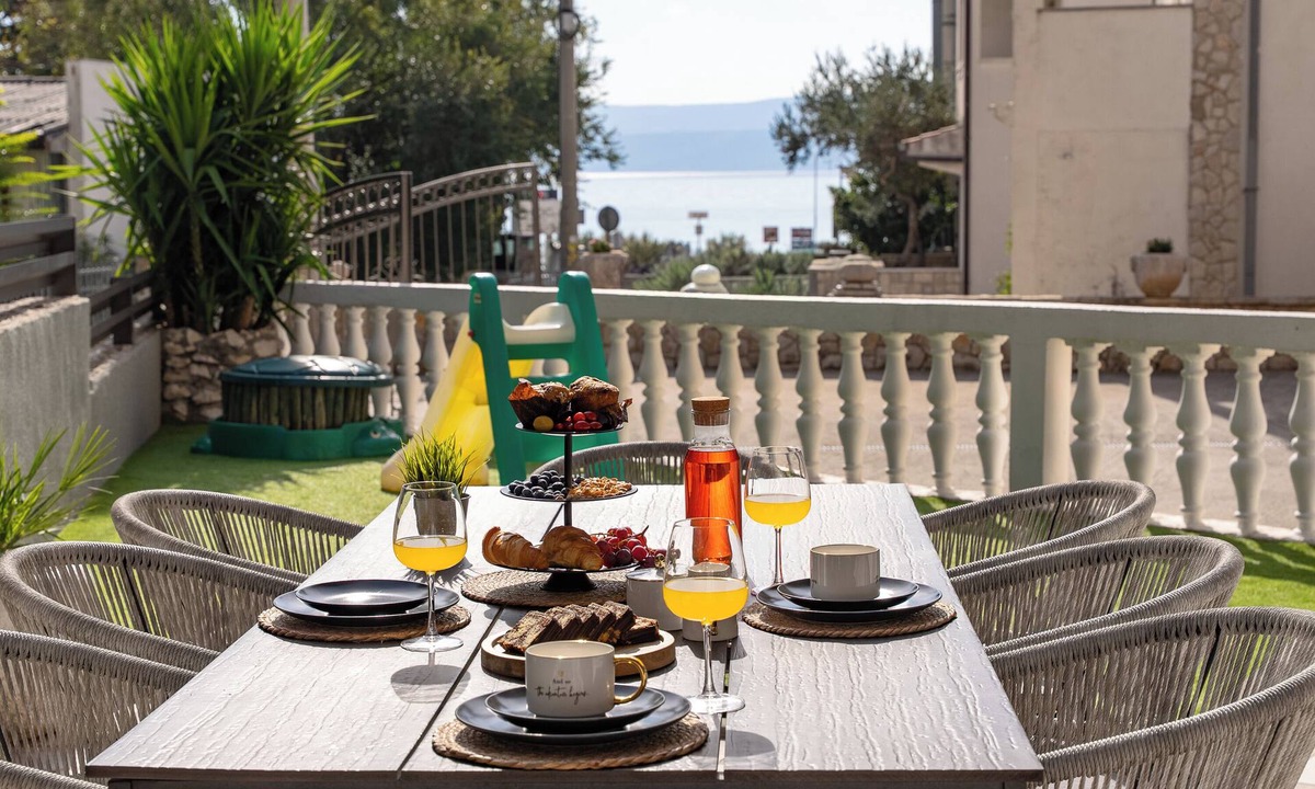 Duce Apartment | BANE Apartments - Holidays with family 70 meters from the sea