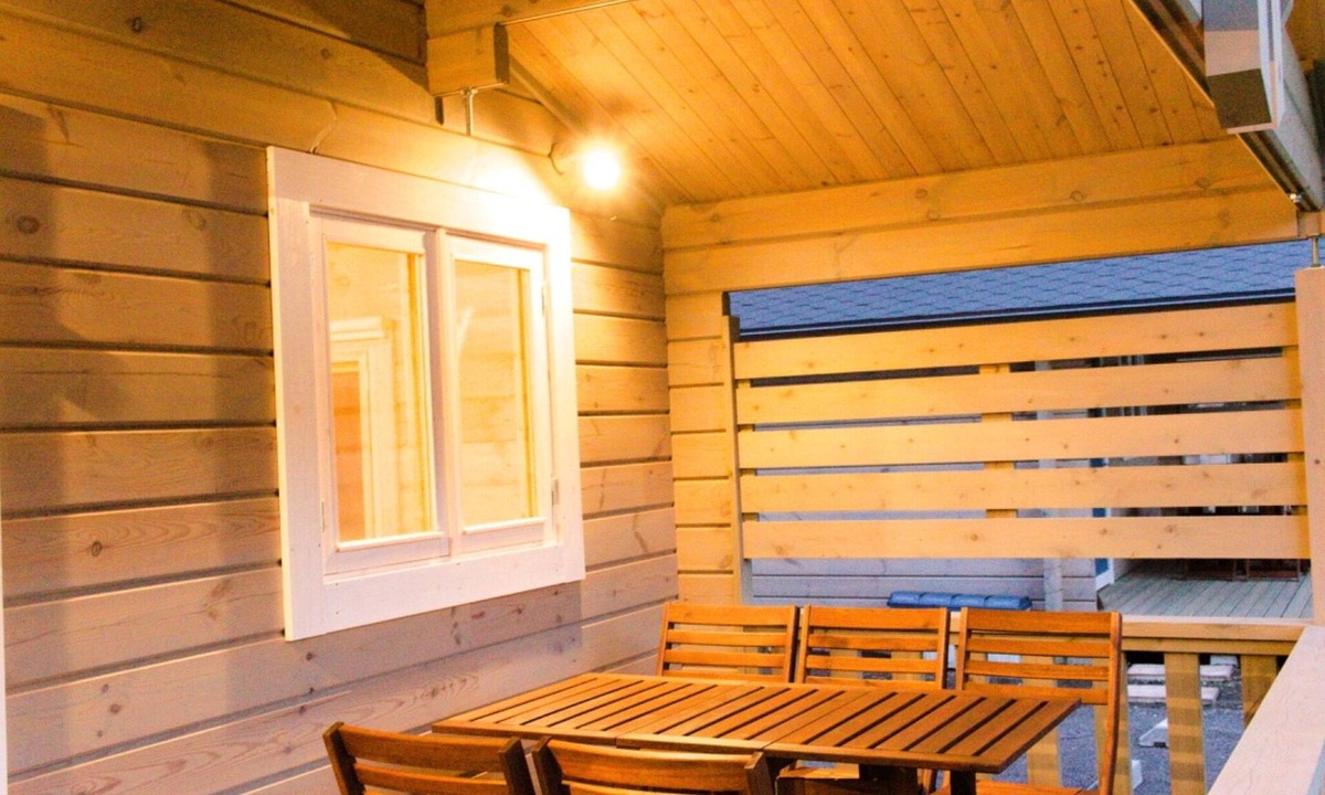 Kita Karuizawa RV Rental | Cabanon utile Living in a small cabin in the fo/Agatsuma County Gunma
