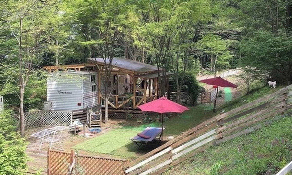 Annaka RV Rental | Coachman trailer house | For 2 people | Free d/Annaka City Gunma