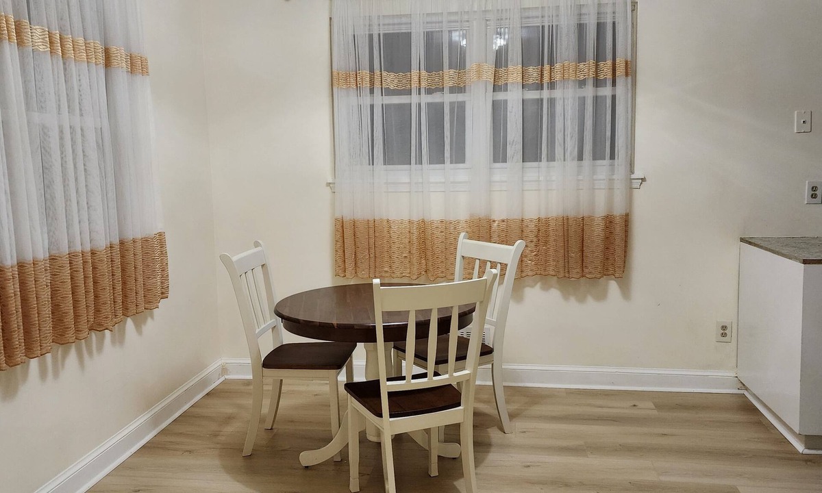 Silver Spring House | Convenient/family friendly home with yard driveway
