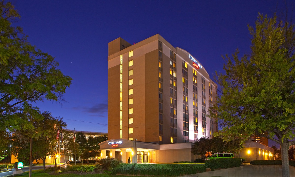 West End Hotel | Courtyard by Marriott Alexandria Pentagon South