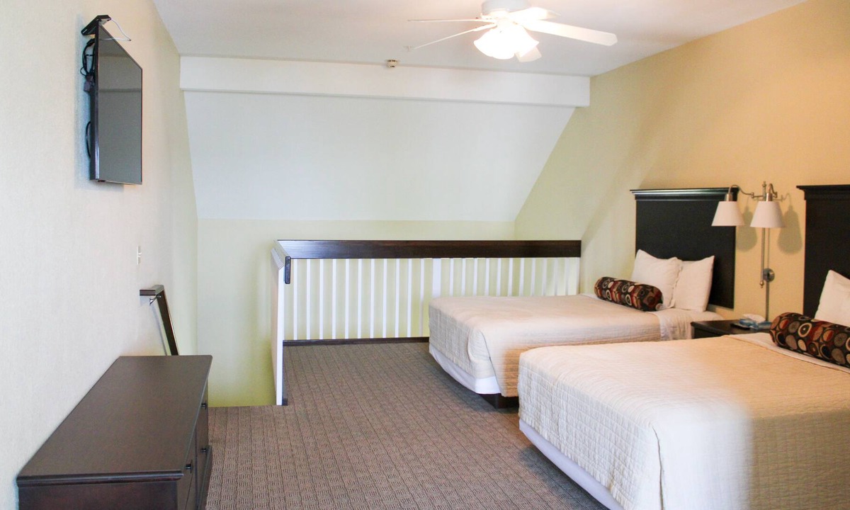 Kelleys Island House | Discover the Serene Iroquois Suites with Stunning Island Views 217