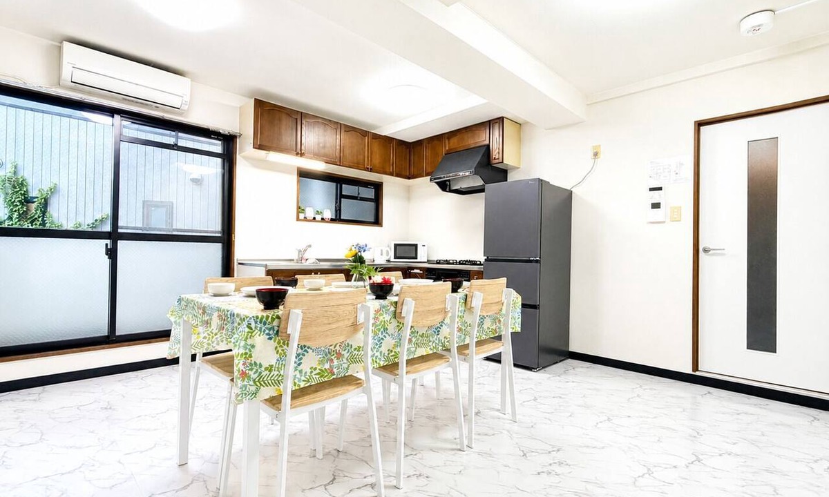 Naka Ward Apartment | Downtown Nagoya | Near the Sakae Area | Entire Floor Rental | Sleeps up to 6 | 3rd Floor