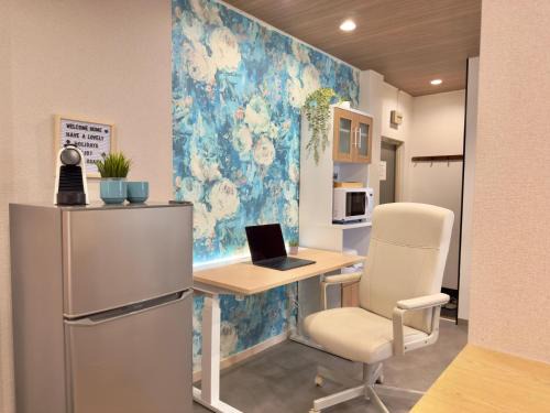 Miyakojima Apartment | Ergonomic DeskNo Stairs! Queen Bed4min Metro711
