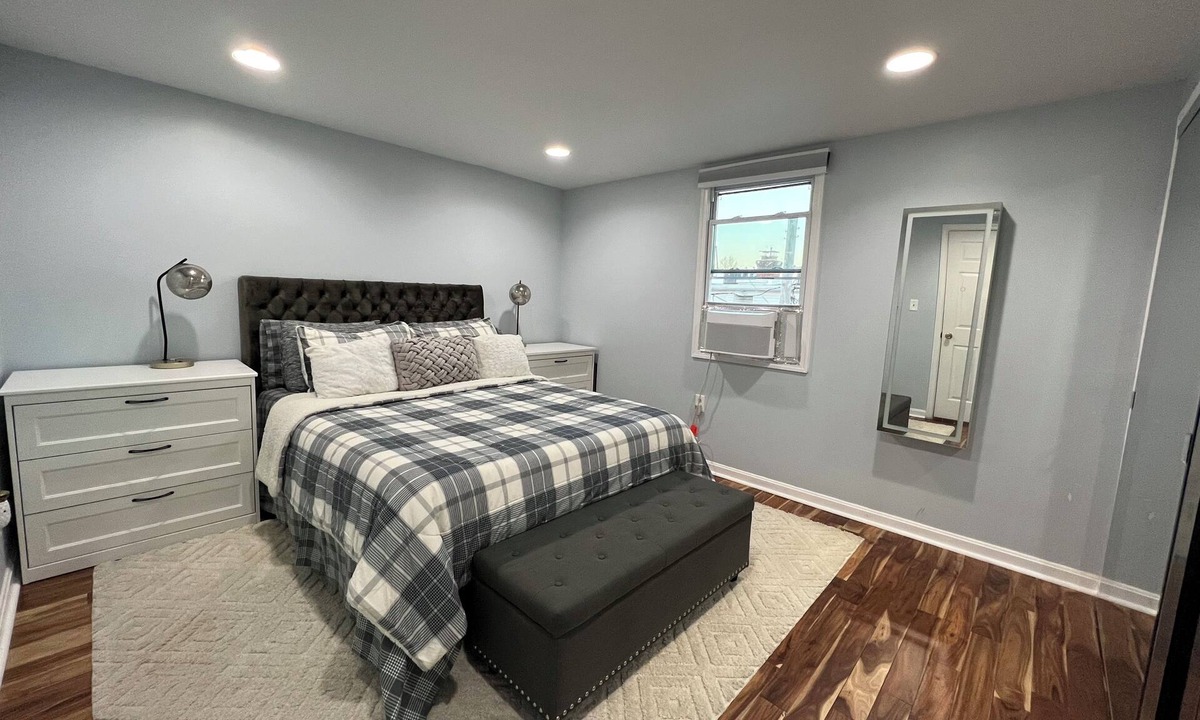 Kingman Park Condo | Fantastic 2-bedroom apartment with AC in Washington DC. Capitol Hill