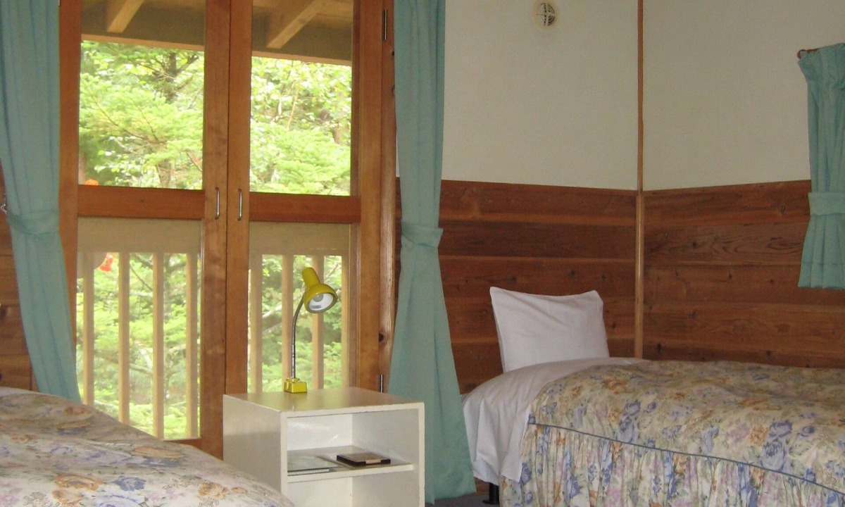 Hara House | Hirotani Pension & Lodge