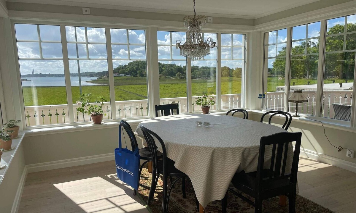 Vastra Gotaland House | Holiday Apartment on Lilla Askeron