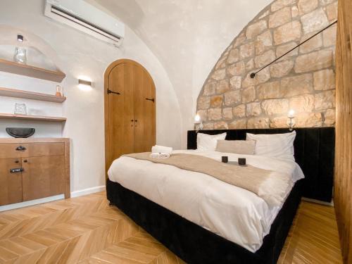 Nachlaot Apartment | Jerusalem Central - Your Stylish Stay Near Shuk & Western Wall