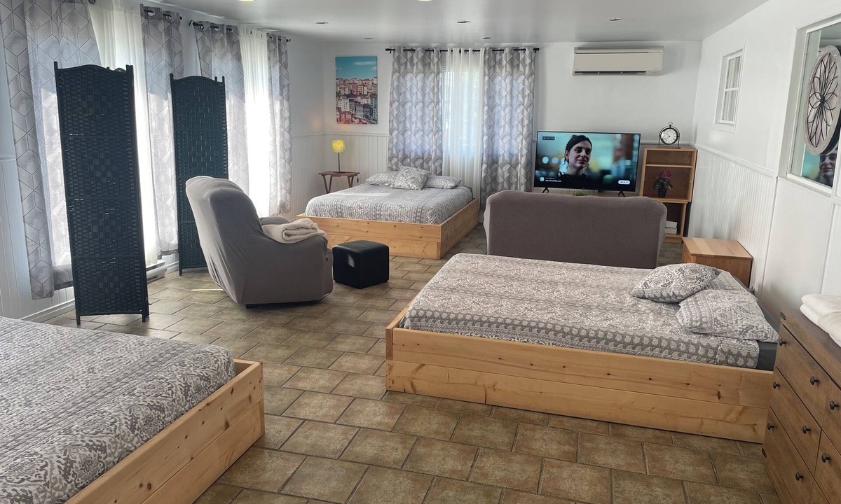 Masson-Angers Apartment | Le Grenier