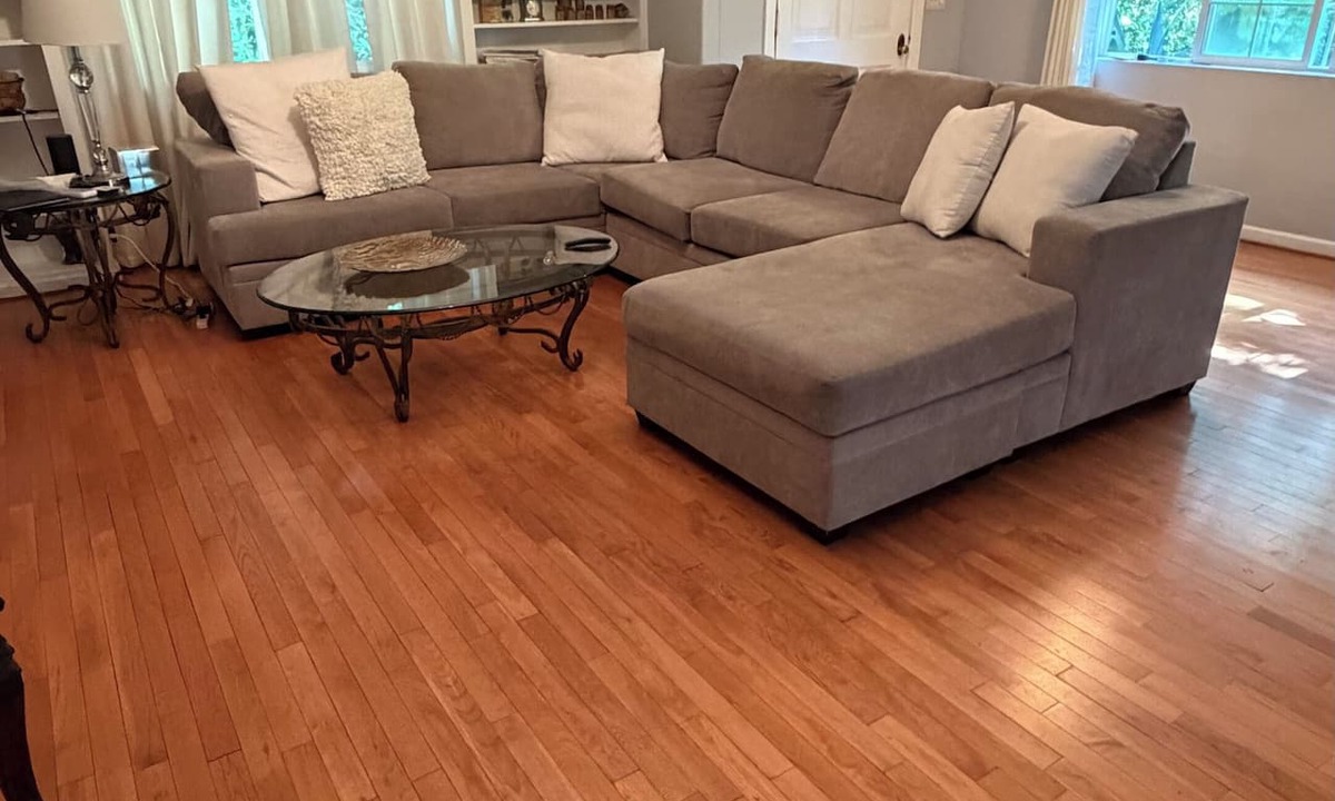 Hollywood House | LOCATION! LOCATION! House near Hollywood Walk of Fame & tourist attractions!
