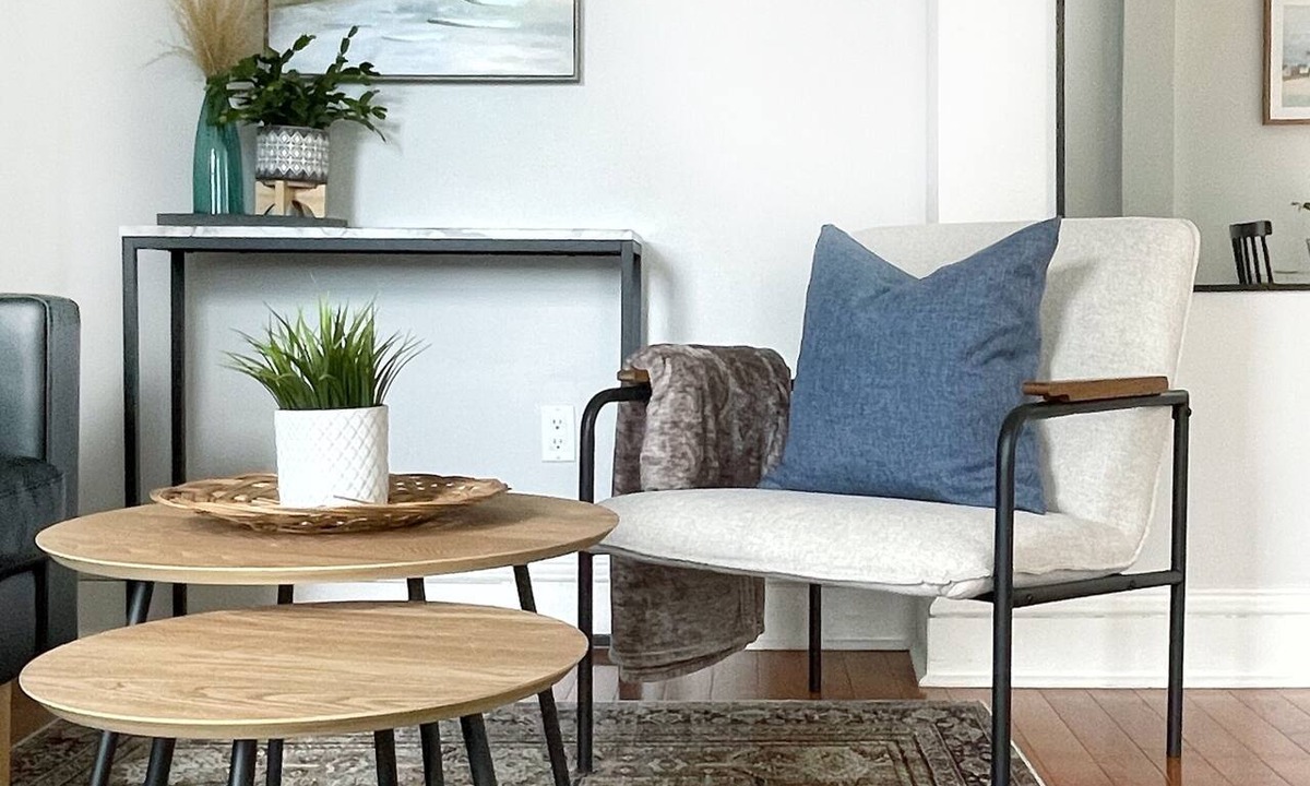Wellington Village Apartment | Lovely, bright space in vibrant Hintonburg
