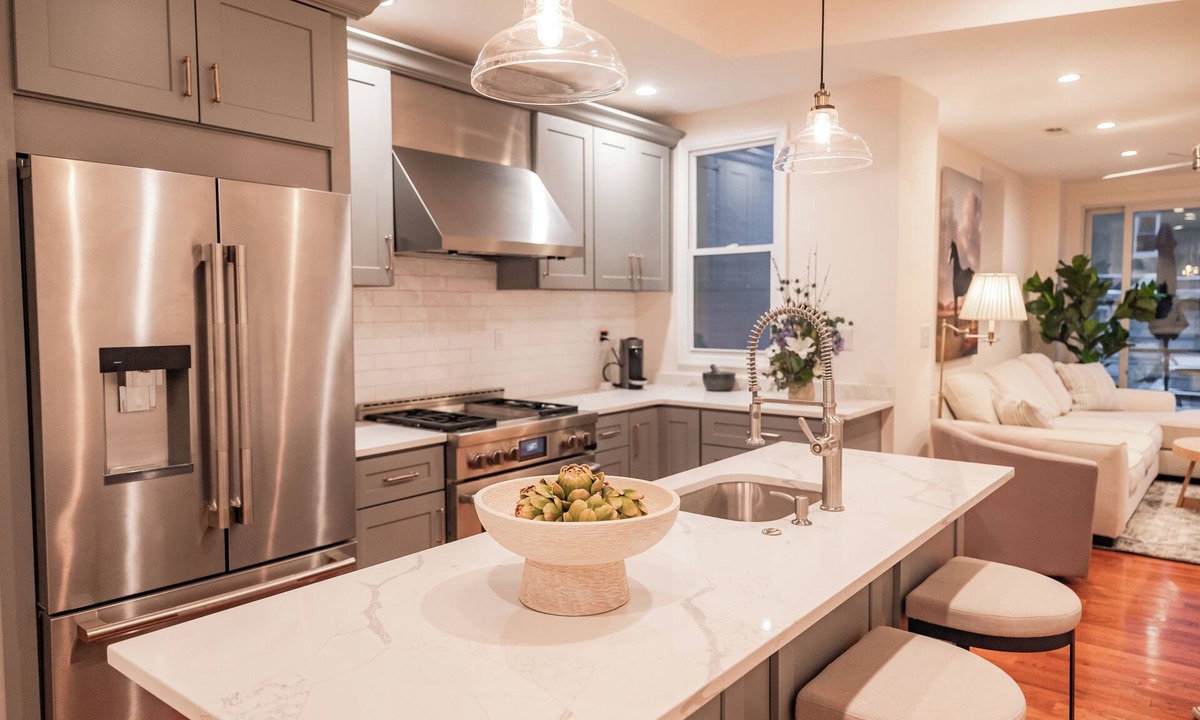 Trinidad House | Luxury Capitol Hill Victorian — Private Gated Parking & Modern Kitchen