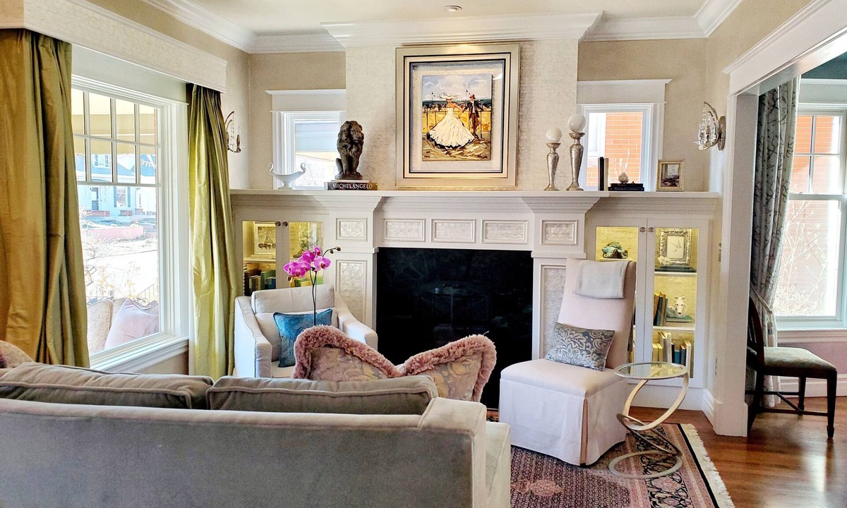 Washington Park West House | Luxury Home w Office, Gourmet Kitchen, Yoga Studio, & Beautiful Outdoor Spaces