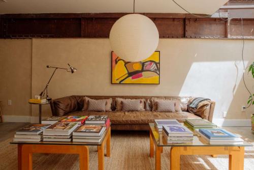West Hollywood Bed & Breakfast | Mane & Saddle Loft