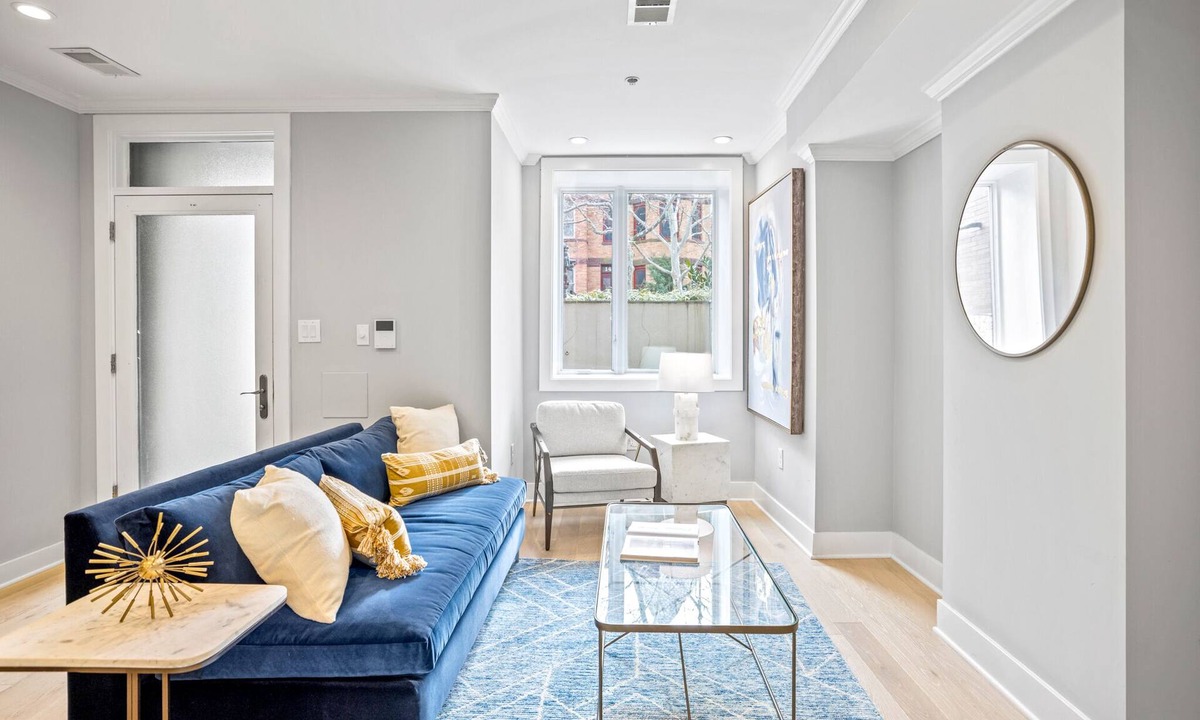 Columbia Heights House | Modern Meridian Overlook