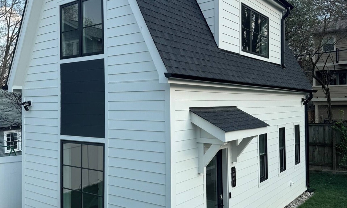 Addison Heights Cottage | Newly Built Tiny Home/Cottage in National Landing/Arlington near DC, & Old Town