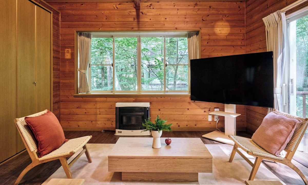 Tsumagoi House | Nol Kitakaruizawa JardinA luxurious space to re/Agatsuma District Gunma