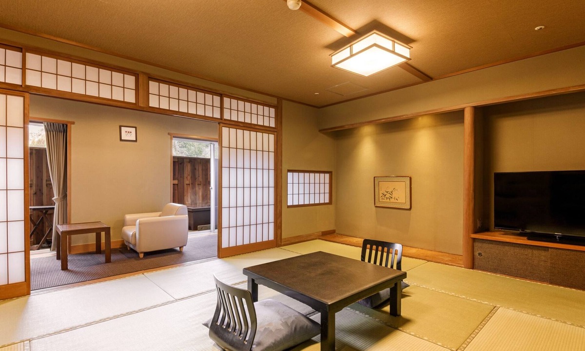 Hachikita Onsen House | Ooedo Onsen Monogatari Miyoshiya