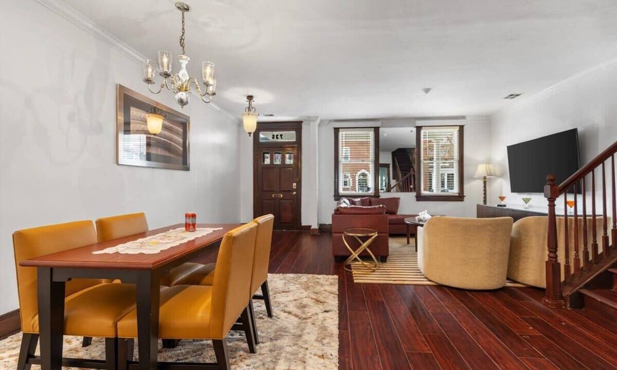 Park View House | Spacious 4BR DC Townhouse with Free Parking