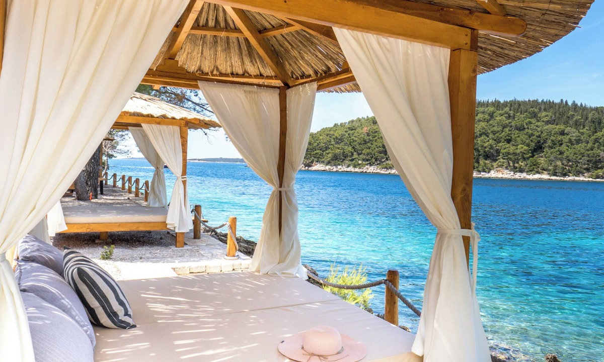 Vela Luka House | Sunny side Beach house