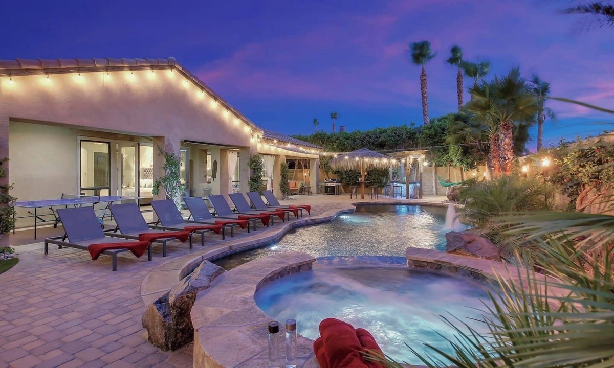 Rancho Santana House | Tahiti: Walking Distance to Coachella!