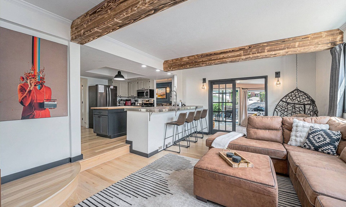 Northwest Arvada House | The Arvada Social: Arcade, Hot Tub & Outdoor Living