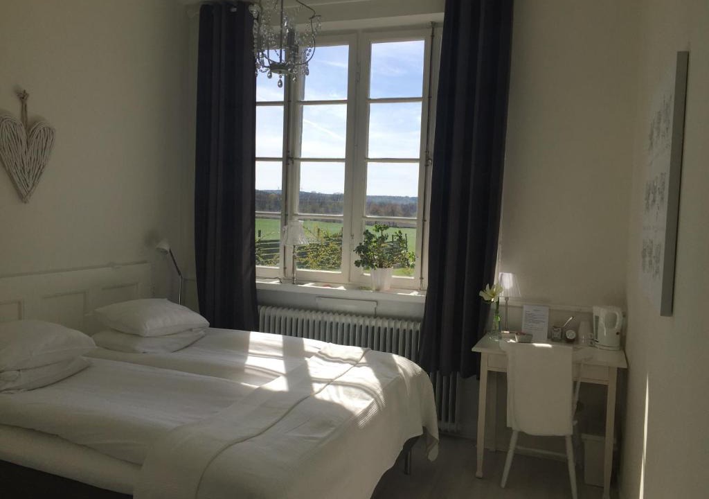 Tollarp Bed & Breakfast | Wramsta B&B