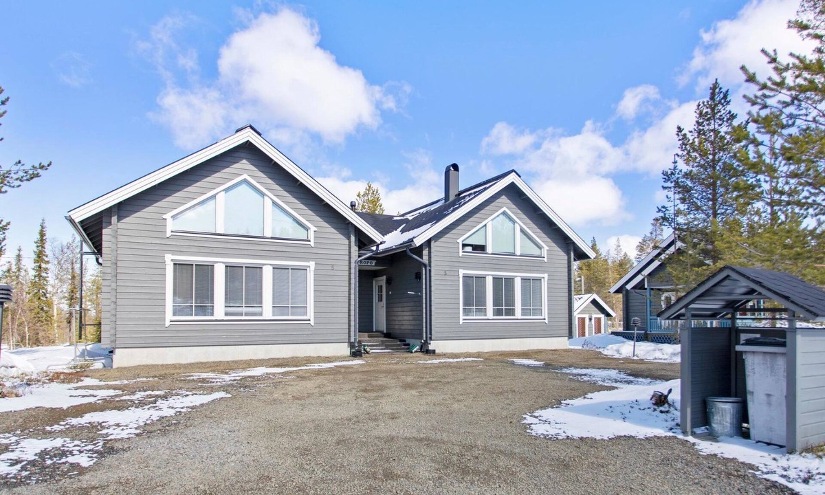 Akaslompolo House | Ylläs-ropo b by Interhome