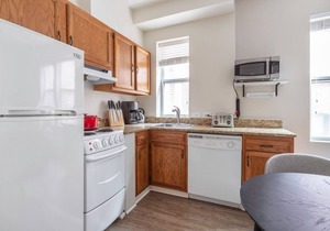 Mod Dupont Circle 1BR nr. U Street, Metro & Glen’s Mkt by Blueground