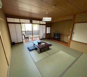 Iso Tokei Stay 