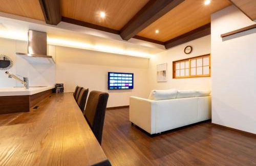 Gojo House | 125 m² House ∙ 2 bedrooms ∙ 8 guests