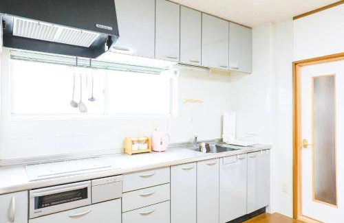 Yamatokoriyama Bed & Breakfast | Bed and breakfast ∙ 1 bedroom ∙ 9 guests