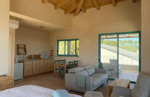 Misgav Apartment | מול האופק horizonview