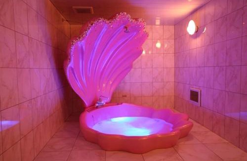 Yamatotakada Hotel | ホテル ランドランド -Adult Only-