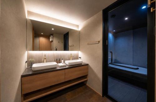 Kanazawa Villa | 庵里 東兼六町