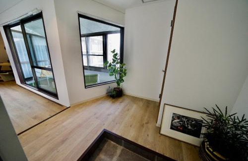 Naka Ward Apartment | 最大4名の大須観音近くの宿402 自由自在Kumo