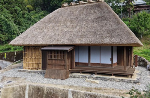 Miyoshi House | 重文木村家