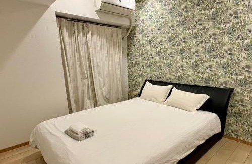 Dotonbori Apartment | 青葉邸 AOZORA 1002 Near Dotonbori 3LDK 2 Bath 2 WC Premium Tower Residence