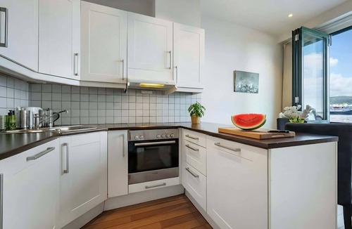 Sandviken Apartment | 107SB10 - 2BR Balcony