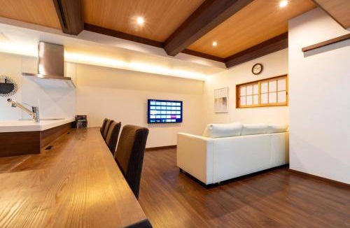 Gojo House | 125 m² House ∙ 2 bedrooms ∙ 8 guests