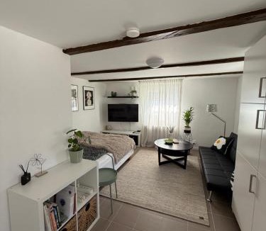 Kagerod House | 1st Class Escape