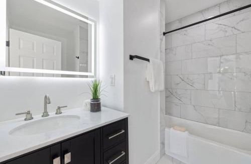 Trinidad House | 2BR Near Union Market Capitol Hill Union Station