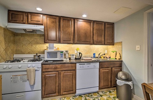 Bethesda Apartment | 3 Mi to NIH! Spacious Bethesda Apt w/Yard