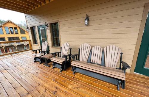 Chalet Village North Ski Chalet | * * 4 Master Bedrooms, Views, Theater, Arcade, EVC