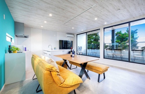 Hamasaki House | A walk along the beach just for two Luxury stay /Karatsu Saga