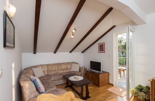 Cilipi Apartment | Apartment Zora - Two Bedroom Apartment with Terrace and Garden View